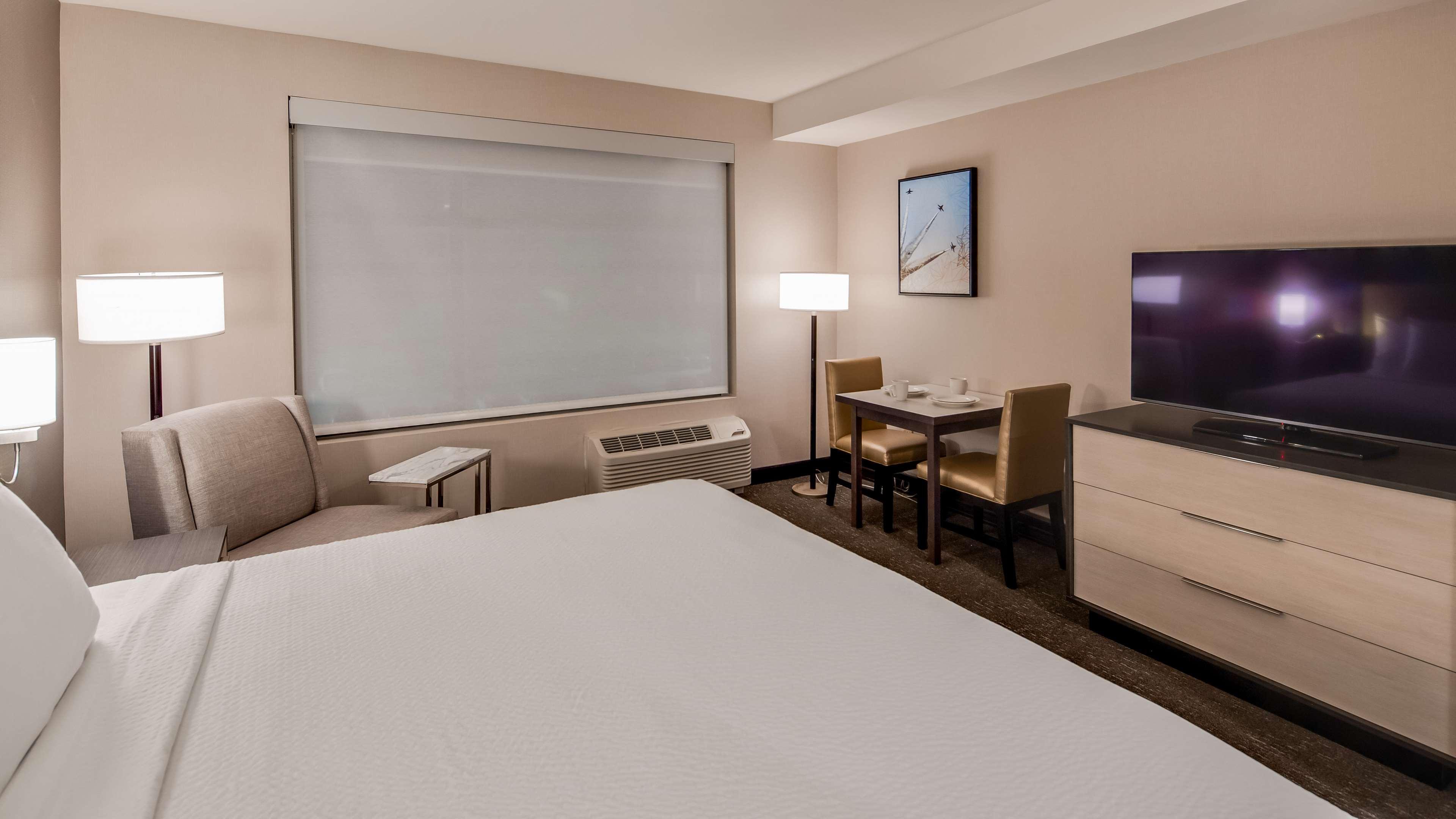เบสต์ เวสเทิร์น พลัส เอ็กเซกคิวทีฟ เรซิเดนซี ริกบีส์ วอเตอร์ เวิร์ลด์ โฮเทล Hotel วอร์เนอร์ โรบินส์ ภายนอก รูปภาพ